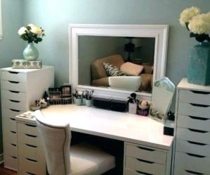 It’s Time to Revamp Your Bathroom Vanity Cabinet